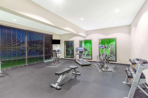 La Quinta Inn & Suites by Wyndham Luling image 18