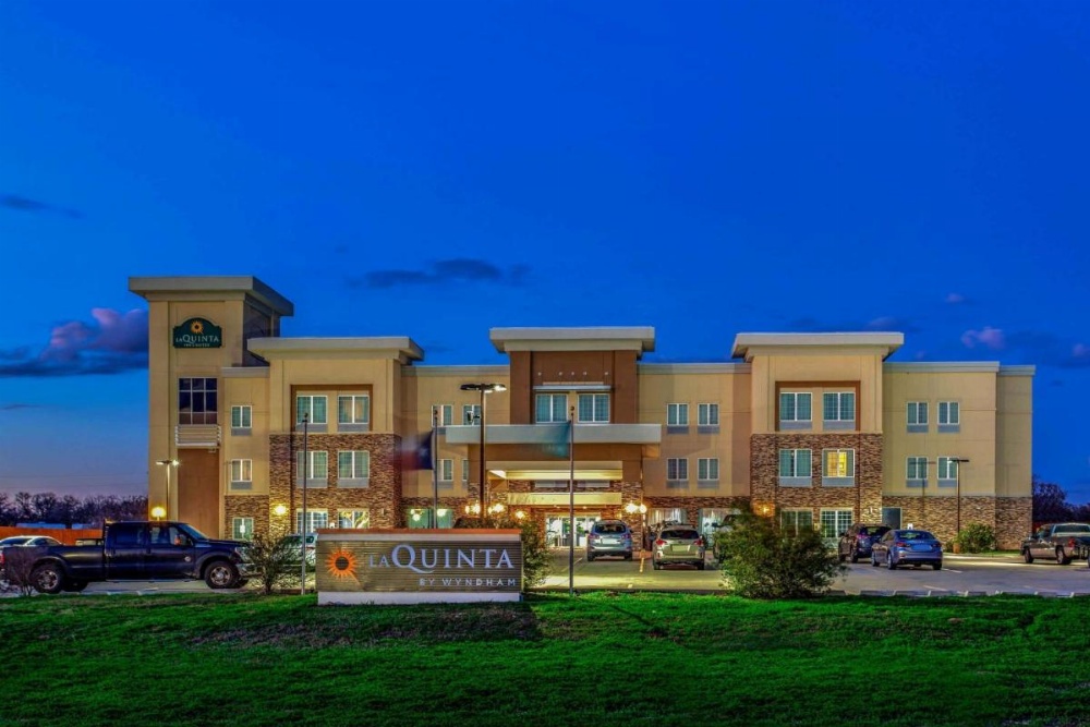 La Quinta Inn & Suites by Wyndham Luling Image 27