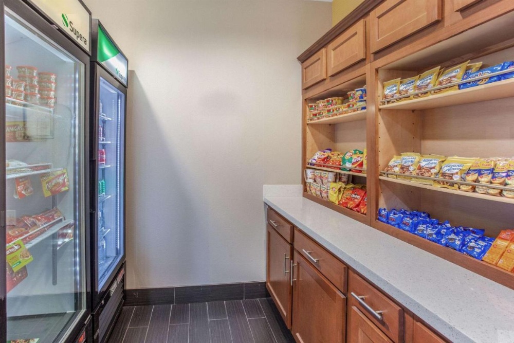 La Quinta Inn & Suites by Wyndham Luling Image 29